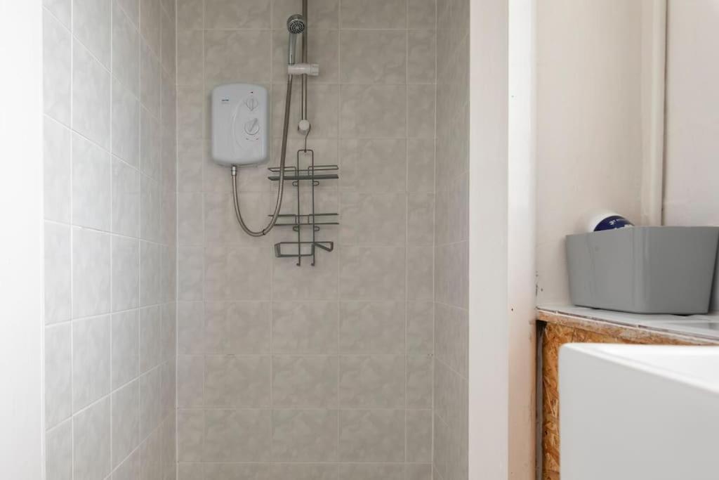 Bethel Nook, A Cosy In The Welsh Valleys Hirwaun